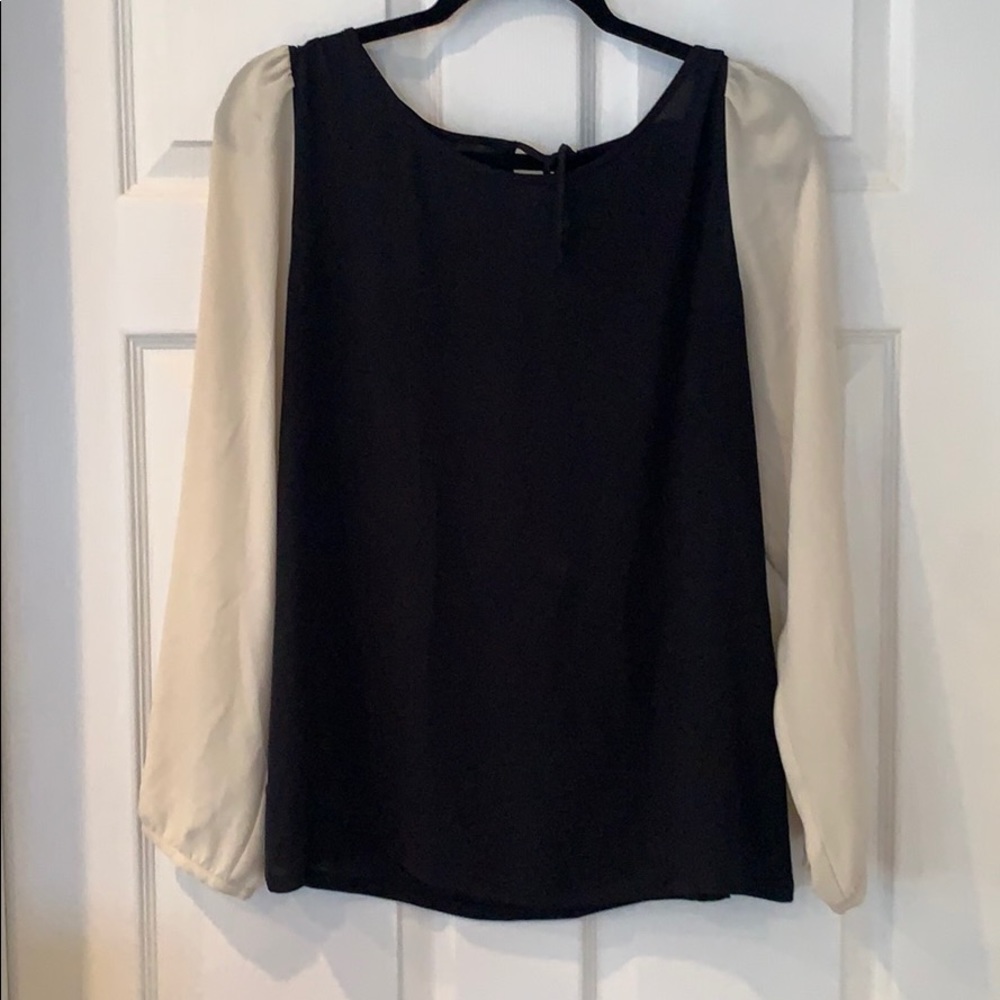 Black and off white dress top